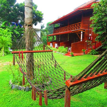 On The Rock Hotel Banduramulla Bagian luar foto