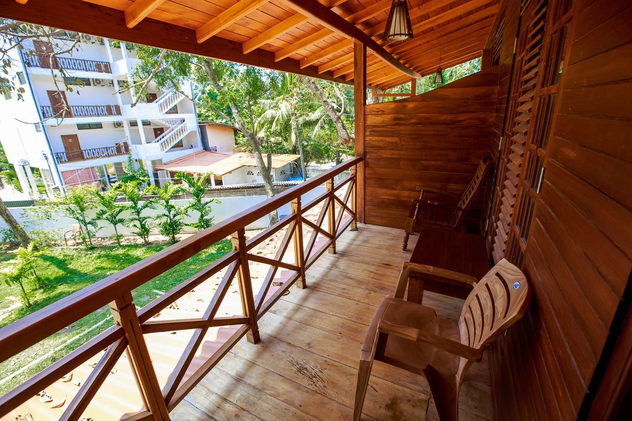 On The Rock Hotel Banduramulla Bagian luar foto