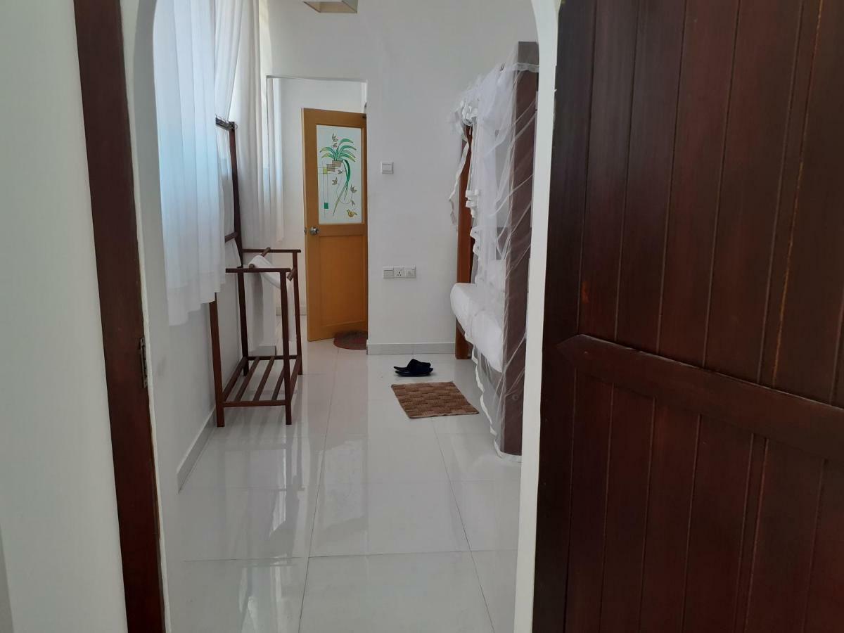 On The Rock Hotel Banduramulla Bagian luar foto